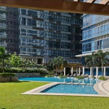 Uptown Parksuites Bgc Taguig Exterior foto
